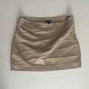Express mini skirt